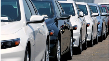 Los coches de combustión tienen los años contados en España