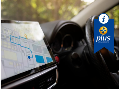un coche por suscripción tiene un localizador GPS integrado?